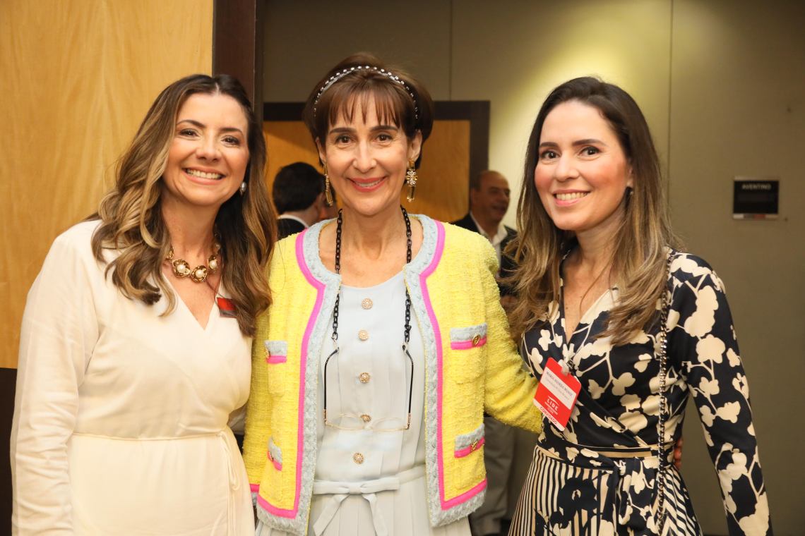 Emília Buarque, Viviane Senna e Águeda Muniz