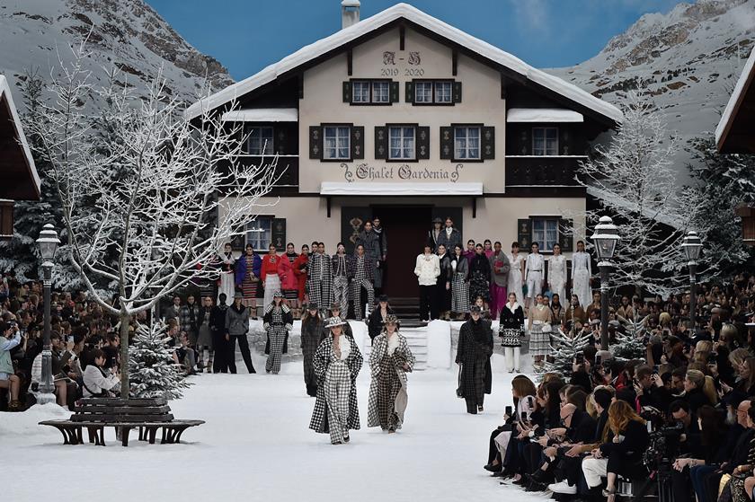 Chanel : Runway - Paris Fashion Week Womenswear Fall/Winter 2019/2020