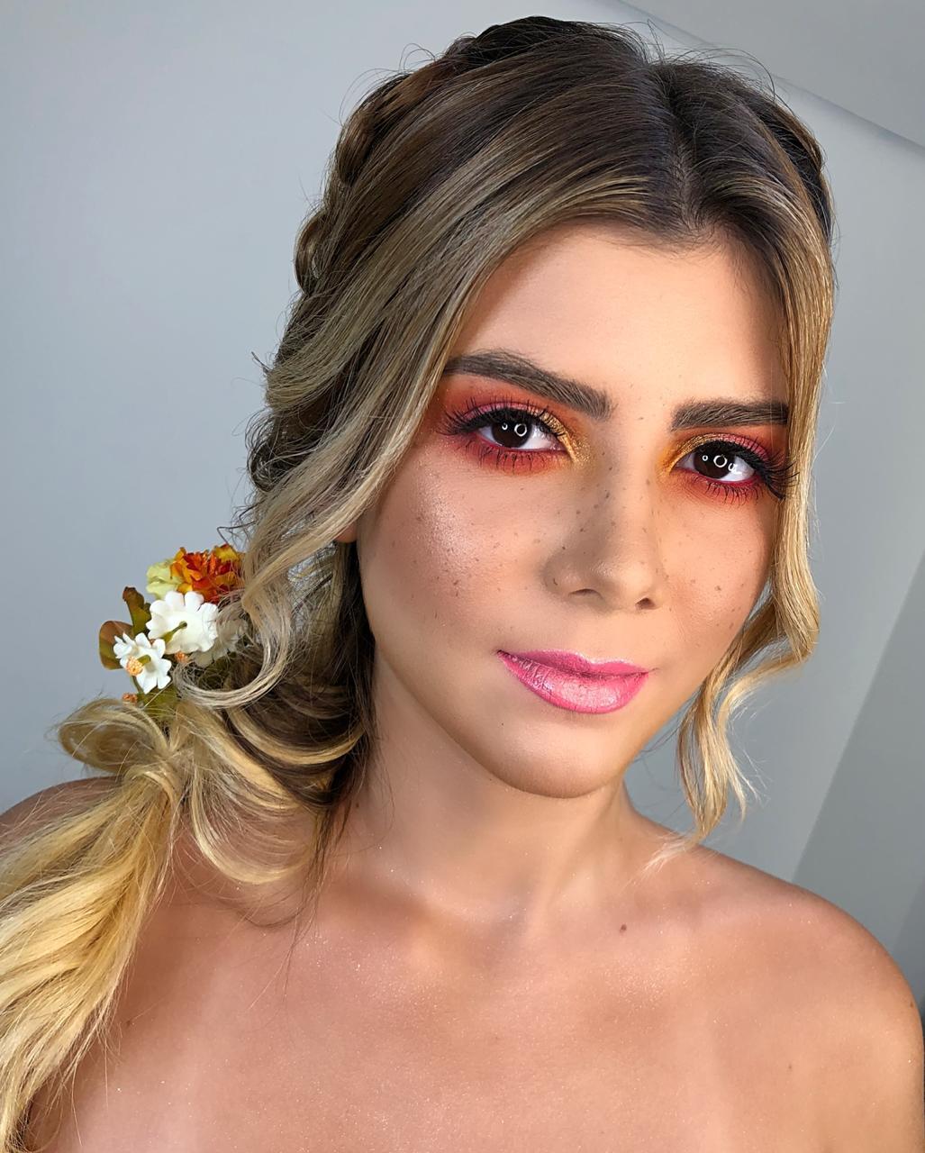 Mulher Cheirosa - Festa Junina (1)