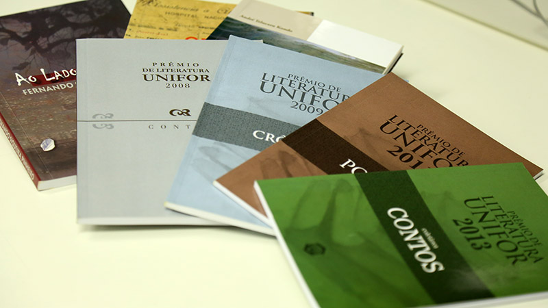 Premio-Literatura-Unifor-obras-foto-Ares-Soares-800